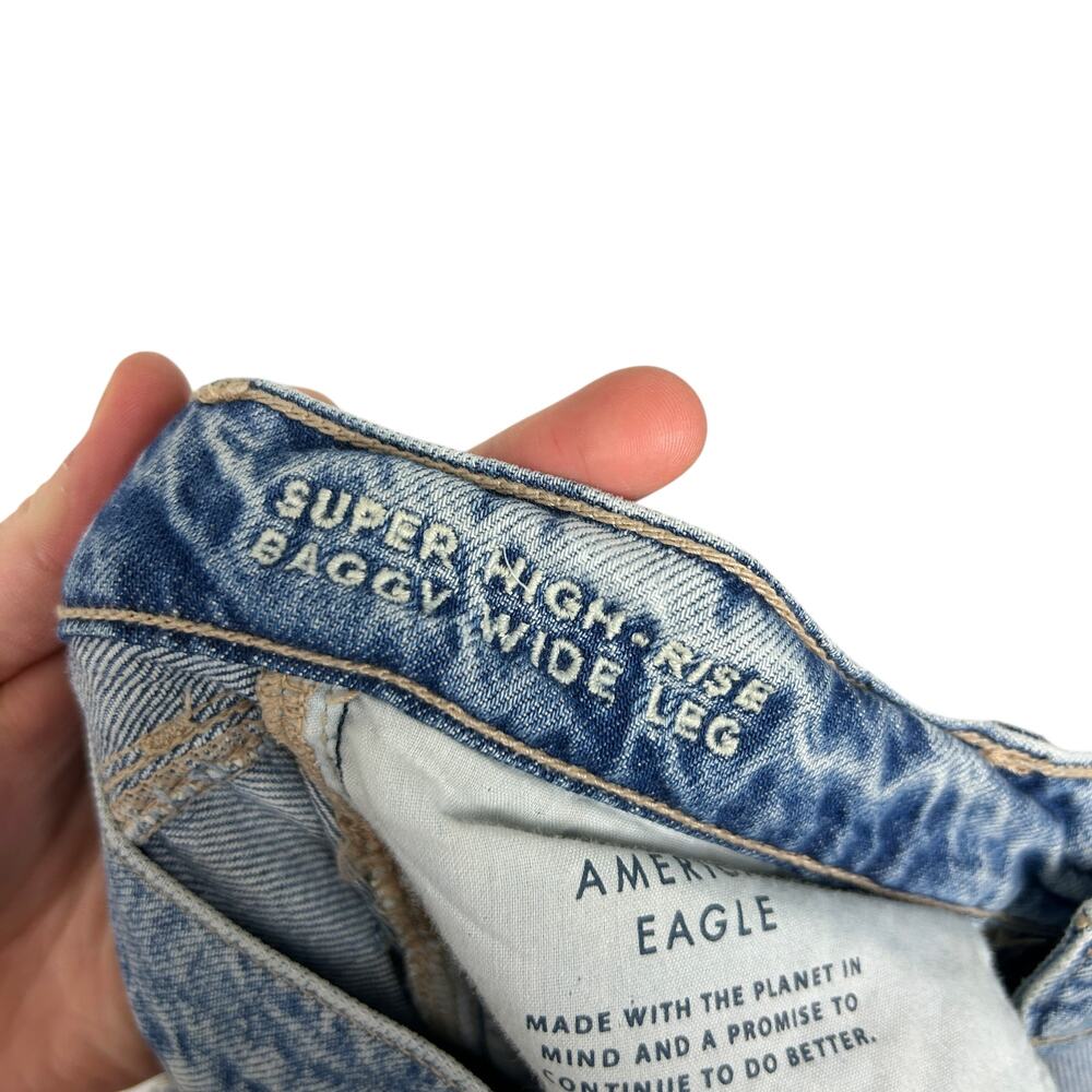 American Eagle High Rise Baggy Wide Leg Raw Hem Distressed 90s Y2K Baggy Jeans 2 - Picture 7 of 7